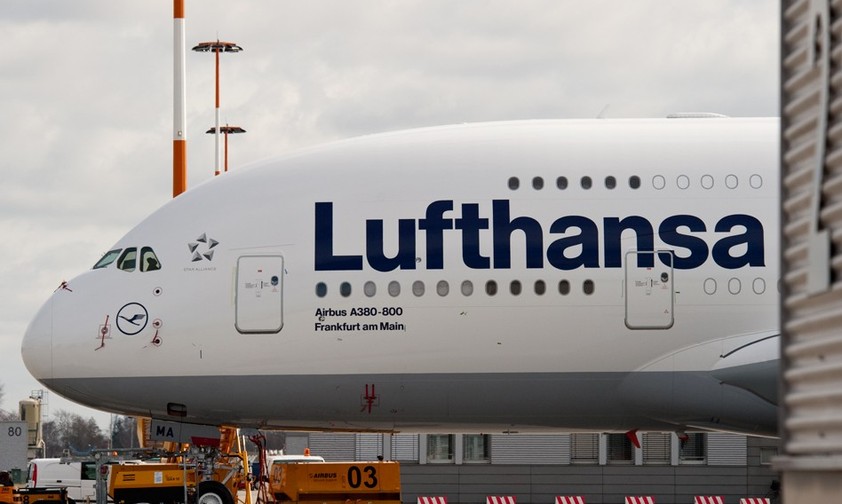 Der bisherige Träger des Namens Frankfurt am Main: Der Airbus A380 mit dem Kennzeichen D-AIMA (Archivbild).