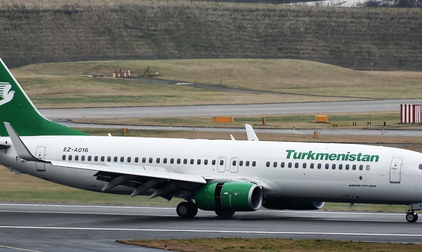 Boeing 737-800 von Turkmenistan Airlines: Bald wieder in Frankfurt zu sehen.