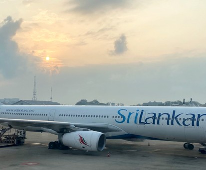 Airbus A330-300 von Sri Lankan Airlines in Colombo: Wenig Treibstoff in der Heimat.