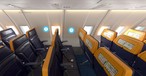 Kabine einer Ryanair 737-800: Reihe 11 hat kein richtiges Fenster
