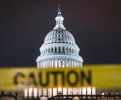 Kapitol in Washington: Zwei Senatoren fordern eine bessere Arbeit der FAA.