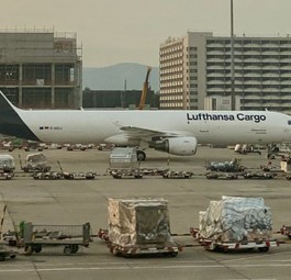 airbus a321 p2f lufthansa cargo