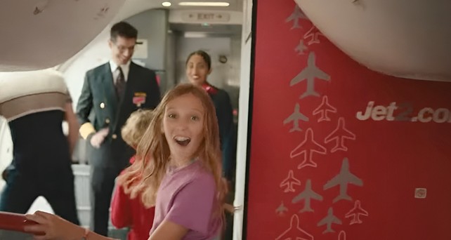 Szene aus dem Original-Werbespot von Jet 2: WUrde im Netz umgedeutet.