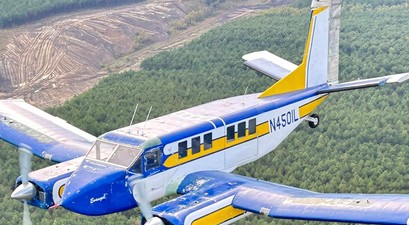 Evangel auf dem Weg ins Mid-America Flight Museum: Von dem Flugzeug wurden nur acht Exemplare gebaut.