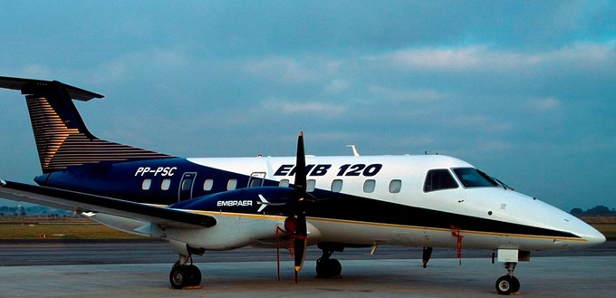 Die Embraer 120 war das letzte propellergetriebene Passagierflugzeuge der Brasilianer und wurde bis 2001  gebaut.