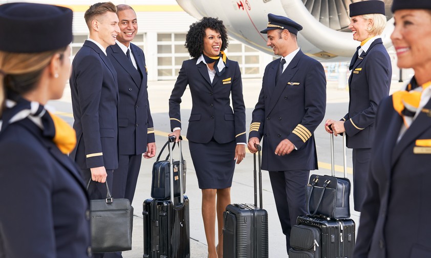 Aktuelle Uniformen von Lufthansa: Wann werden sie abgelöst?