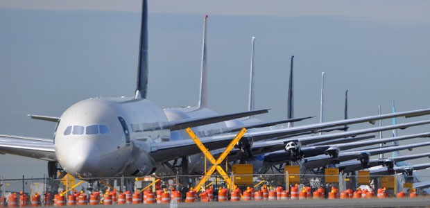 Die terrible teens: Die geparkten alten Dreamliner.