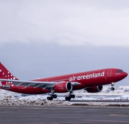 Airbus A330 von Air Greenland bei der Landung in Nuuk: Die Sicherheit des Frachtbereichs reicht nicht aus.