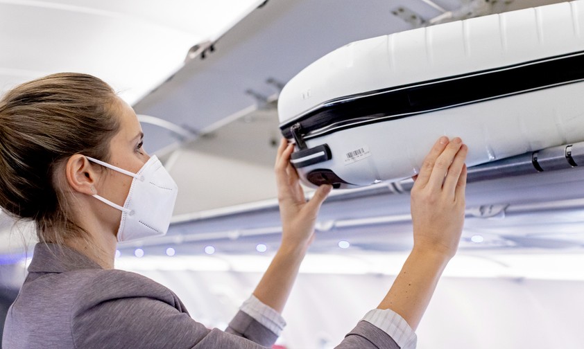 Eurowings verlangt jetzt Geld für Trolleys im Gepäckfach
