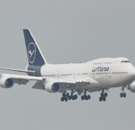 Boeing 747 von Lufthansa: An Bord eines solchen Fliegers kam es zum Zwischenfall.