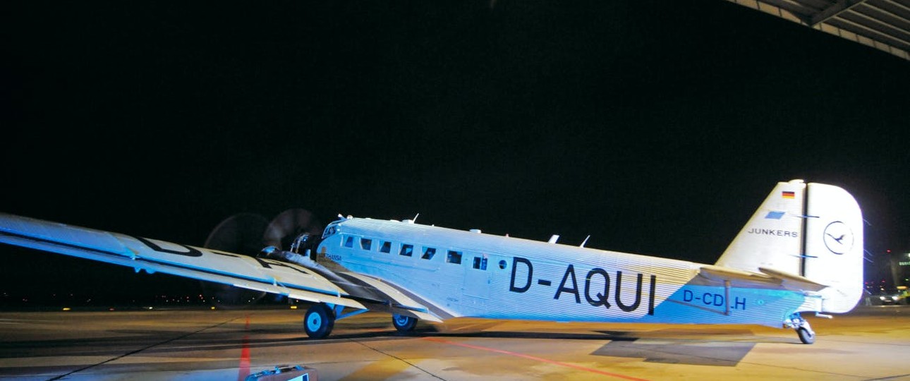 Junkers Ju-52: The historic matriculation D-AQUI is registered as a brand.