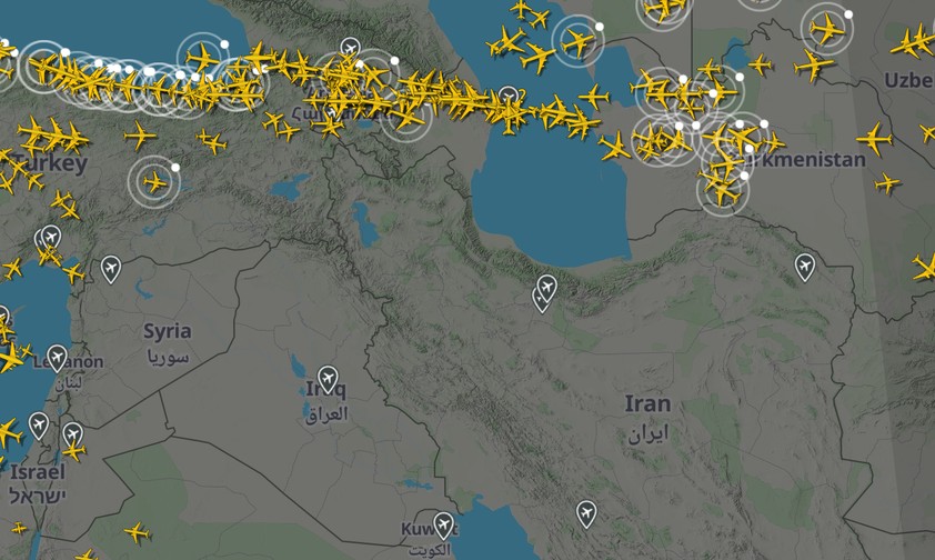 Luftraum über Nahost: Viele Wege führen nicht nach Fernost.
