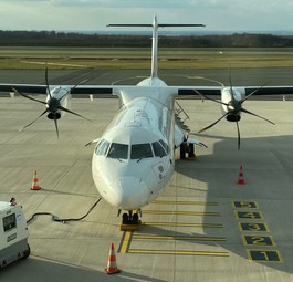 Zurück in Paderborn: Derzeit bleibt der Flieger nur übers Wochenende, künftig soll er hier stationiert werden.