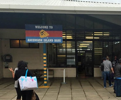 Terminal auf Ascnesion Island: Atlantic Star AIrlines will hier landen.