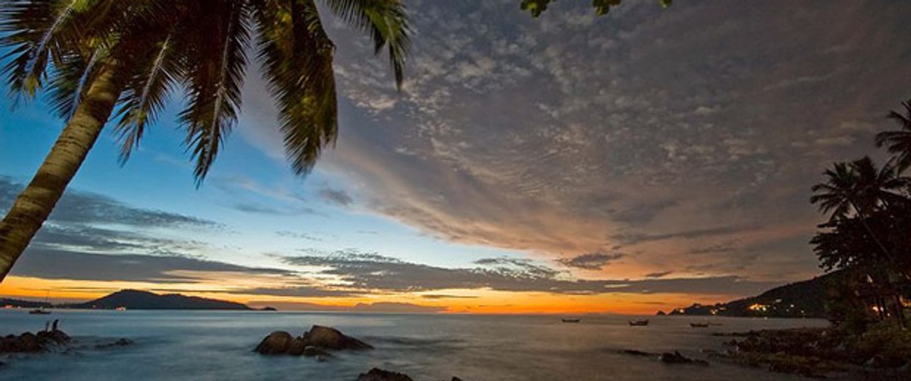 Patong Beach in Phuket: Thailand ist bei europäischen Touristen sehr beliebt.