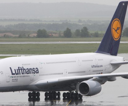 Airbus A380 von im Jahr 2010 in Wien: Auch damals wurde trainiert - bevor der Superjumbo bei Lufthansa in Dienst gestellt wurde.