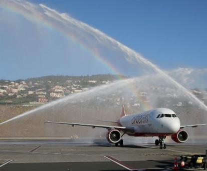 D-ABFC bei der Begrüßung in Funchal: Für Eurowings unterwegs.
