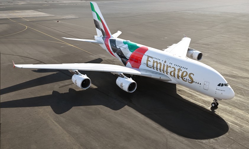 emirates airbus a380 flagge 02