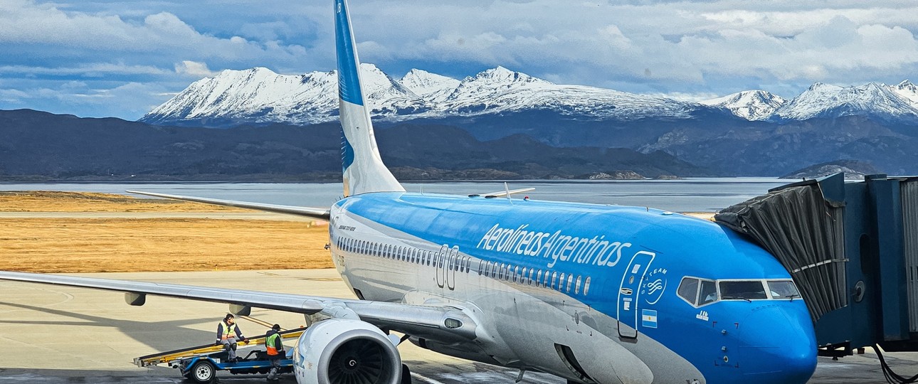 Jet von Aerolíneas Argentinas (aktuelles Bild): 2008 wurde die Fluglinie verstaatlicht.