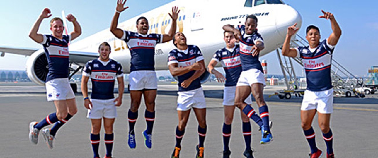 Spieler der US-Rugbymannschaft - mit Emirates als Sponsor: Bei Golfairlines gibts keinen Jubel für Trumps Maßnahmen.