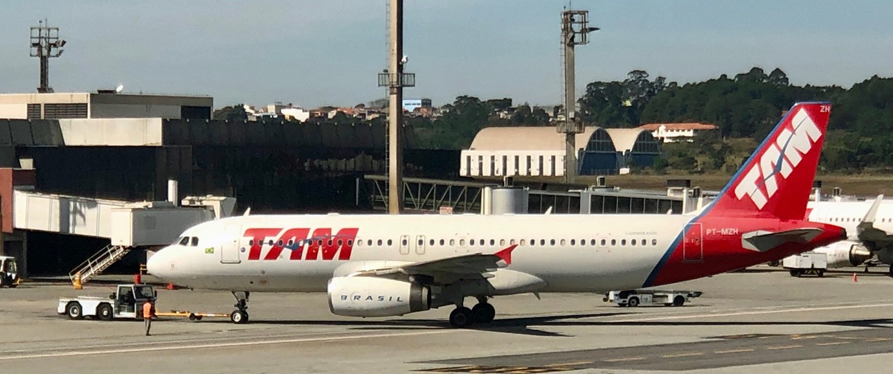 Airbus A320 von Latam: Die ältesten Exemplare tragen noch die lackierung der Vorgängerairline TAM.