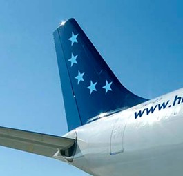 Heckflosse eines Fliegers von Hi Fly: Das Logo prangt bald auch auf A380.