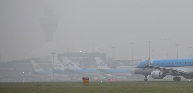 Flughafen Amsterdam: Große Verspätungen.