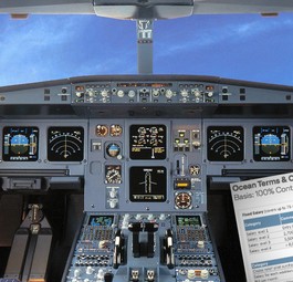 Cockpit eines Airbus A330 und Ocean-Gehaltstabelle: Mit diesem Flugzeugtyp startet der Ferienflieger.