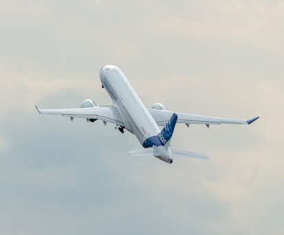 Airbus A220-300: Bald über dem Indischen Ozean unterwegs.