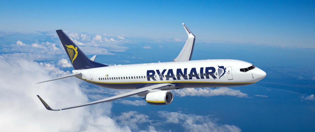 Jet von Ryanair: Bald an zwei weiteren Flughäfen zu sehen.