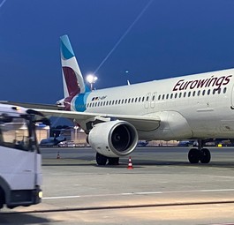 Eurowings-Jet am Flughafen Düsseldorf: Vorerst keine Flüge nach Israel.
