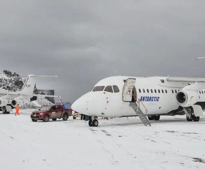 BAe 146-200 von DAP in der Antarktis: Die Maschine ...