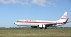Boeing 737-800 von Qantas mit Retro-Bemalung: Auch die australische Airline fand Risse.