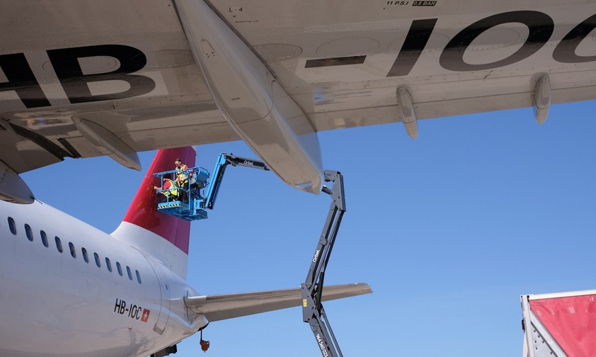 Der Airbus A321 HB-IOC der Swiss: Im spanischen Castellón wird das Flugzeug zerlegt.