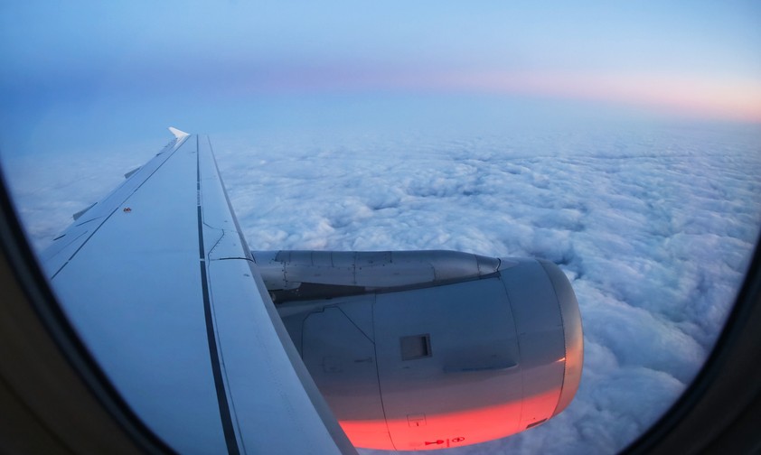 Blick aus einem A319 von Lufthansa: Lange Reise bis nach Pune.