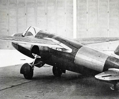Heinkel He 178: Das erste Düsenflugzeug der Welt nutzte ein HeS-3-Triebwerk, das Joachim Pabst von Ohain entwickelte. Den Erstflug absolvierte der Jet 1939 kurz vor Ausbruch des Zweiten Weltkriegs.