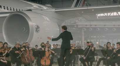 Daniel Harding: Er dirigierte auch schon im Hangar. 