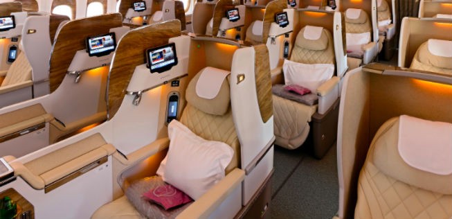 Auch die Business Class erhält ein moderneres, von Sportwagen inspiriertes Design.