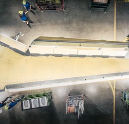 Video von Spirit Aerosystems: Zeigt, wie in Belfast Airbus-A220-Flügel entstehen.