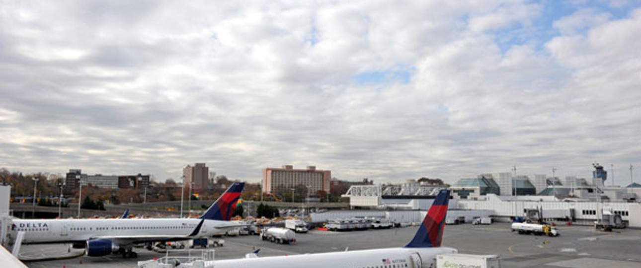 Delta-Flieger am Flughafen La Guardia: Neues Inlands-Drehkreuz.