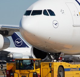 Airbus A340-300 von Lufthansa: Muss ran, falls die Boeing 787 später kommen.