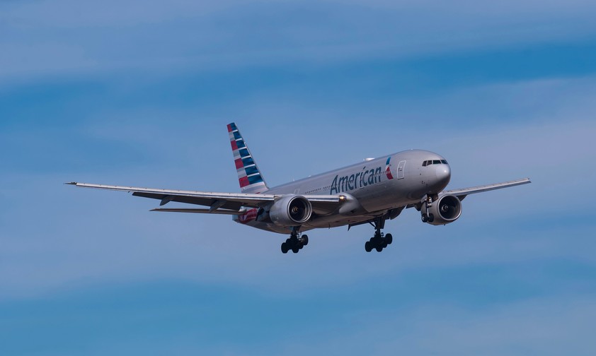 Boeing 777-200 von American Airlines: Auf einem Flug aus Madrid nach Dallas sind sechs von acht Toiletten ausgefallen. 