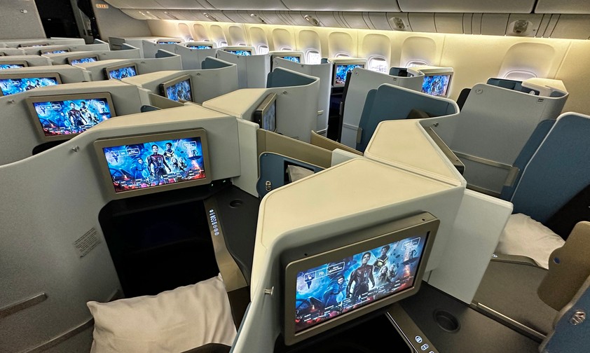 Die neue Business-Kabine von KLM in den Boeing 777.