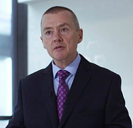 IAG-Chef Willie Walsh: «Wenn es an der Zeit ist, schlagen wir auch außerhalb Europas zu.»