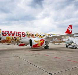 Spezialbemalung für die C-Series CS300 von Swiss: 49 individuelle Geschichten.