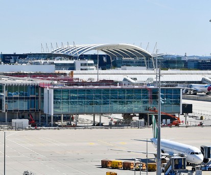 Tower am Flughafen München: Bekommt Kameras.