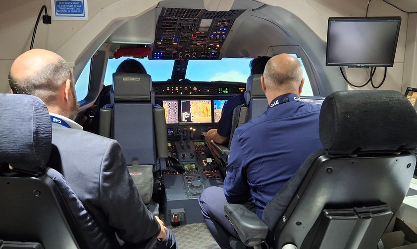 Session im Simulator: Die Branche braucht neue Pilotinnen und Piloten.
