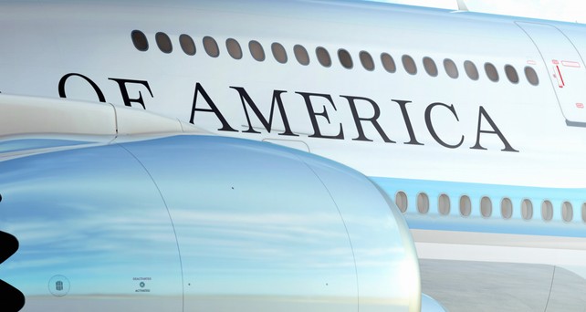 Air Force One: Ein kostspieliger Auftrag.