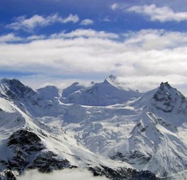 Walliser Alpen: Sie kann man jetzt auf einem Linienflug bestaunen.