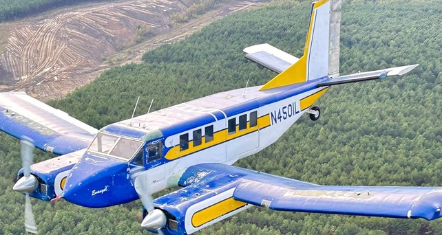 Evangel auf dem Weg ins Mid-America Flight Museum: Von dem Flugzeug wurden nur acht Exemplare gebaut.